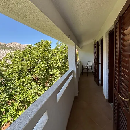 Maria Apartman Draga Bašćanska